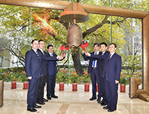 專(zhuān)業(yè)生產(chǎn)和銷(xiāo)售系列汽車(chē)配件、自卸車(chē)配件